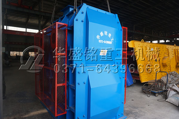 С����݁����C